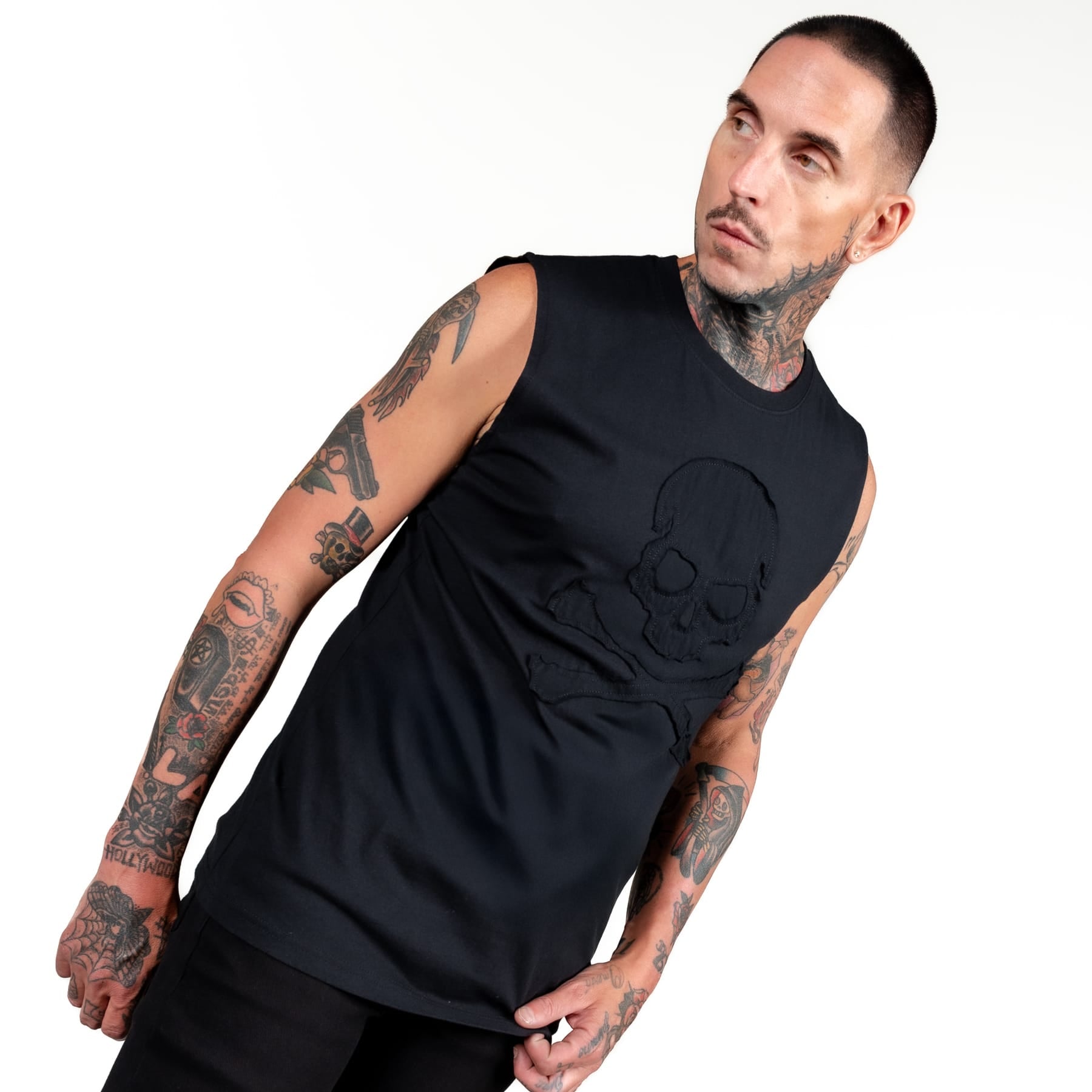 Artist Asylum Collection T-Shirt Black Skull Tee - Sleeveless