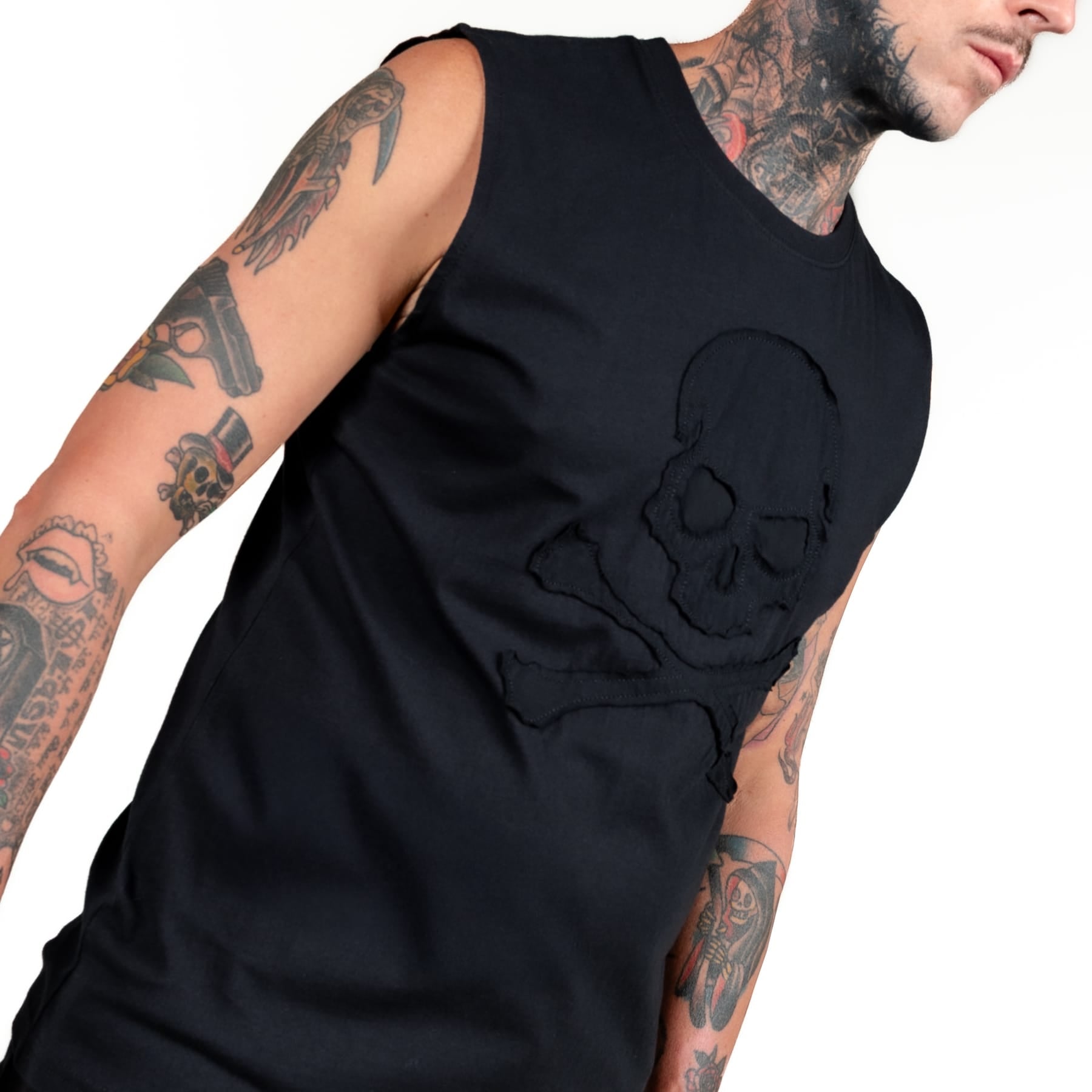 Artist Asylum Collection T-Shirt Black Skull Tee - Sleeveless