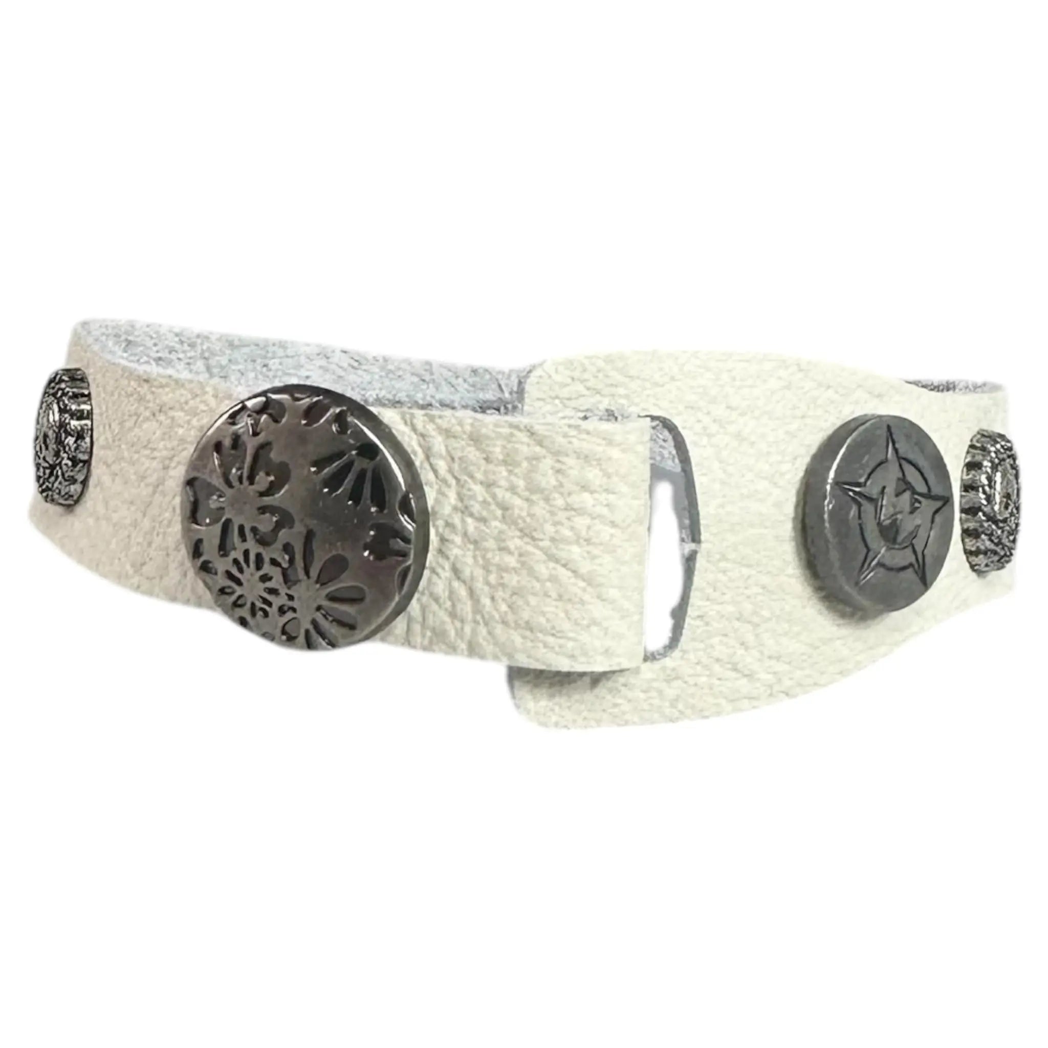 Custom Chop Shop Accessory Wornstar Custom Leather Bracelet - White Leather - WSCWB25-003