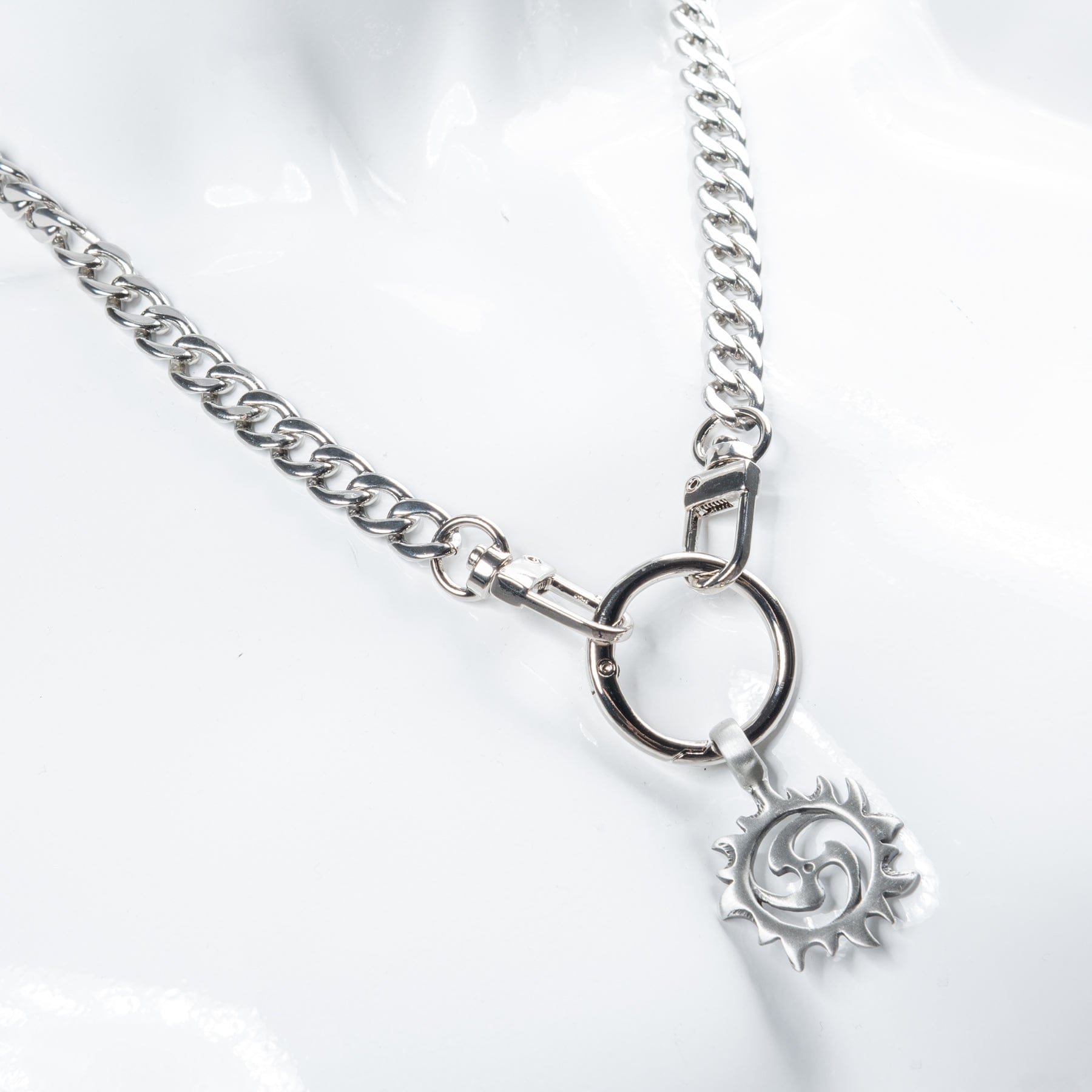 Custom Chop Shop Accessory Wornstar Custom Necklace Chain With Metal Chaos Charm