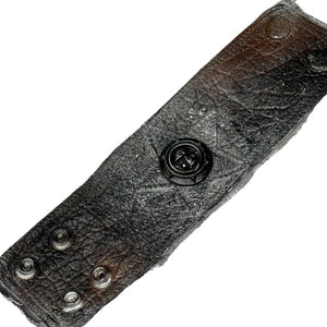• Wornstar Custom Salvaged Collection• Ready to ship - Custom leather wrist band• One of a kind• Designed, made, and sold exclusively by Wornstar Clothing• Completely hand-made• Individually made; each one will vary slightly• Made with soft leather• Metal skull accent• Lined for comfort• Hand-distressed• Hand-painted•