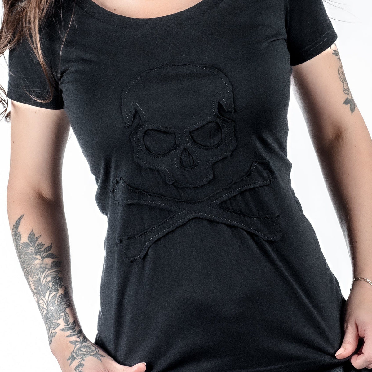 Sirens Collection T-Shirt Black Skull Tee