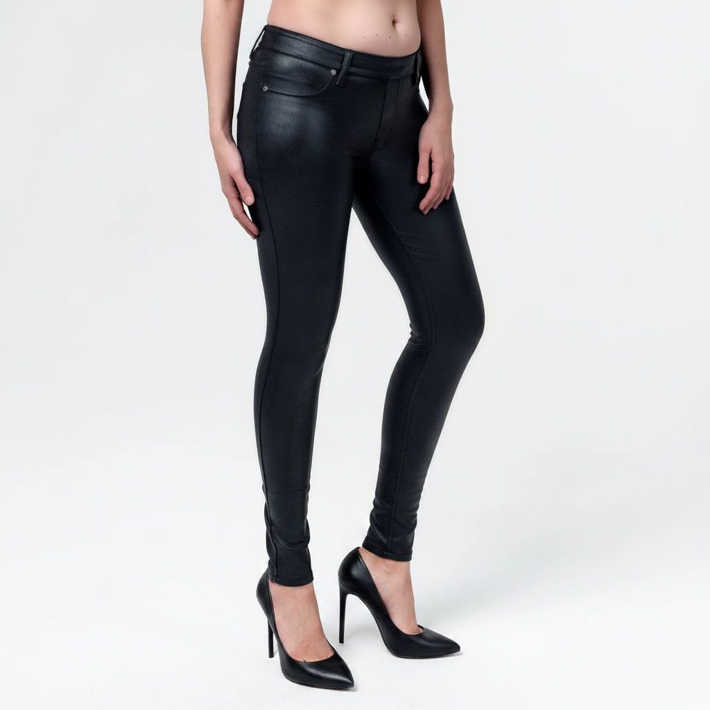 Wornstar Clothing Womens Pants. Fearless Skinny Cut Pants - Black