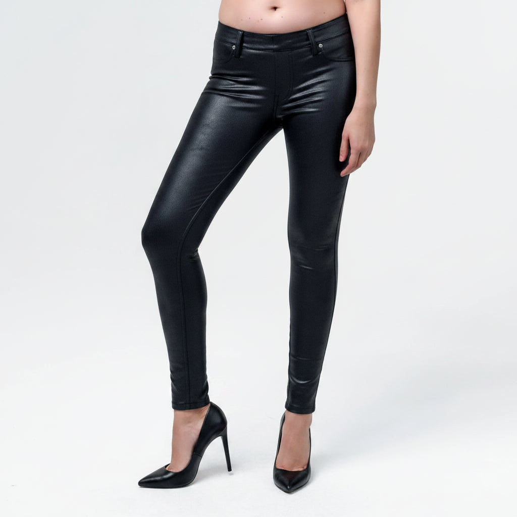Wornstar Clothing Womens Pants. Fearless Skinny Cut Pants - Black