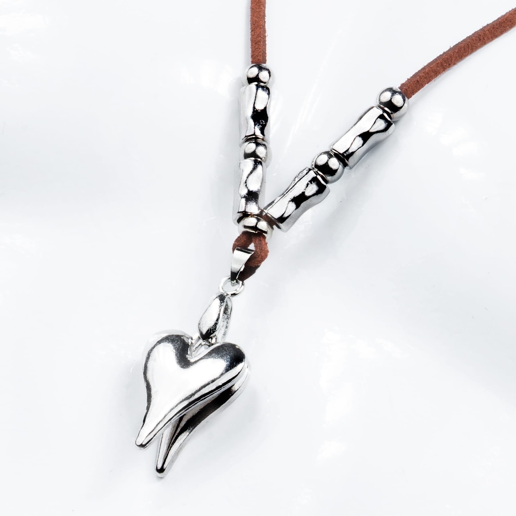 Wornstar Swag Necklace Wornstar Necklace - Two of Hearts