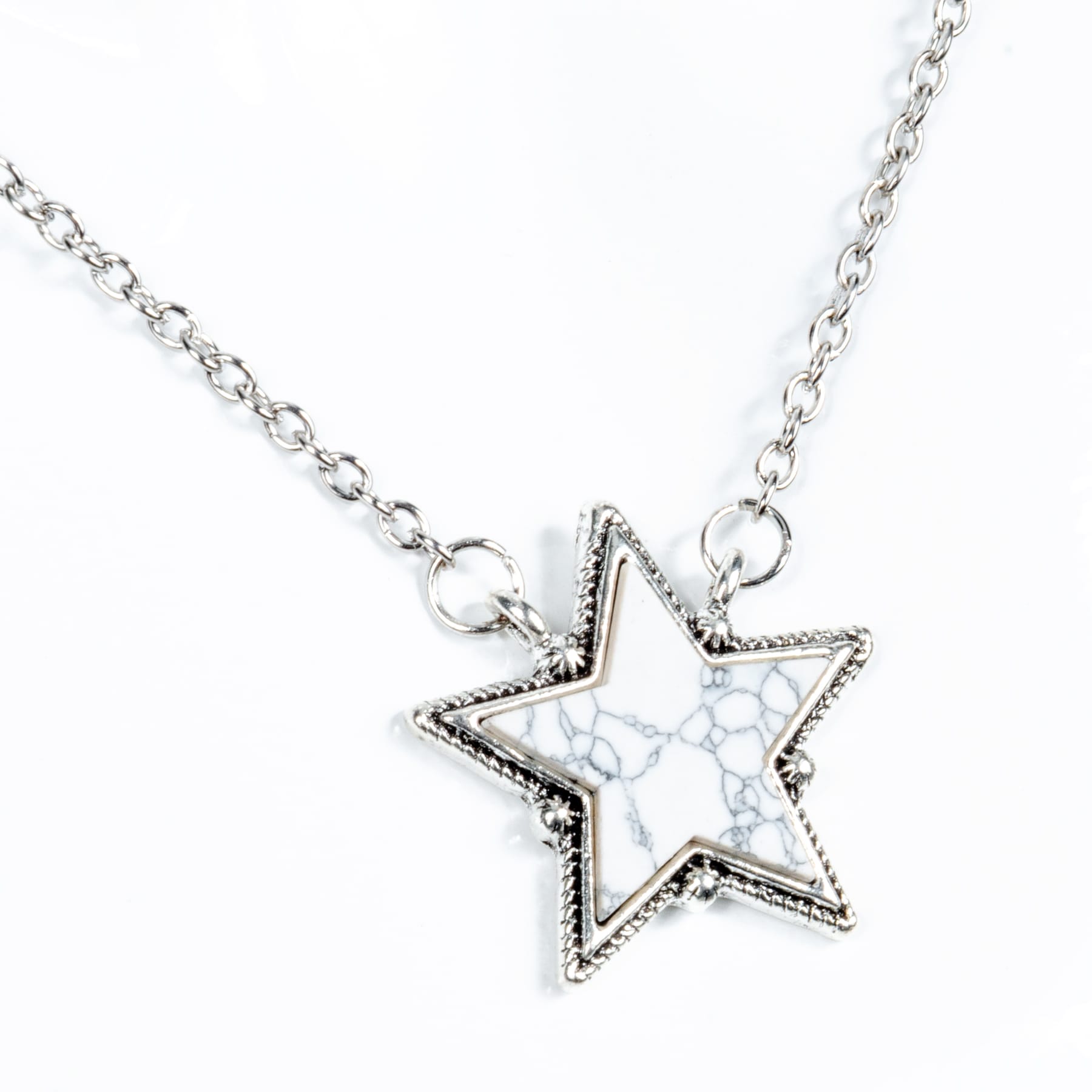 Wornstar Swag Necklace Wornstar Necklace - White Star